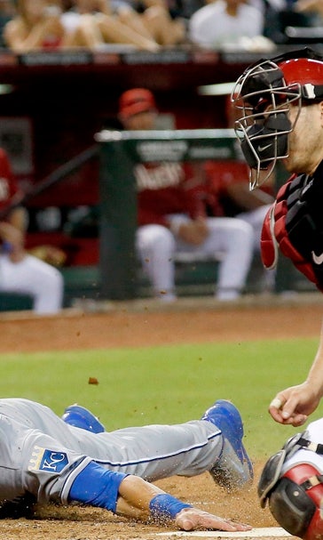 D-backs strand 11, again fall to Royals